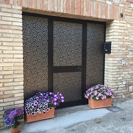 Dell'angolo * Collestrada